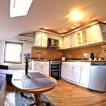 Lover'S Nest Next To The Beach Varna Bagian luar foto