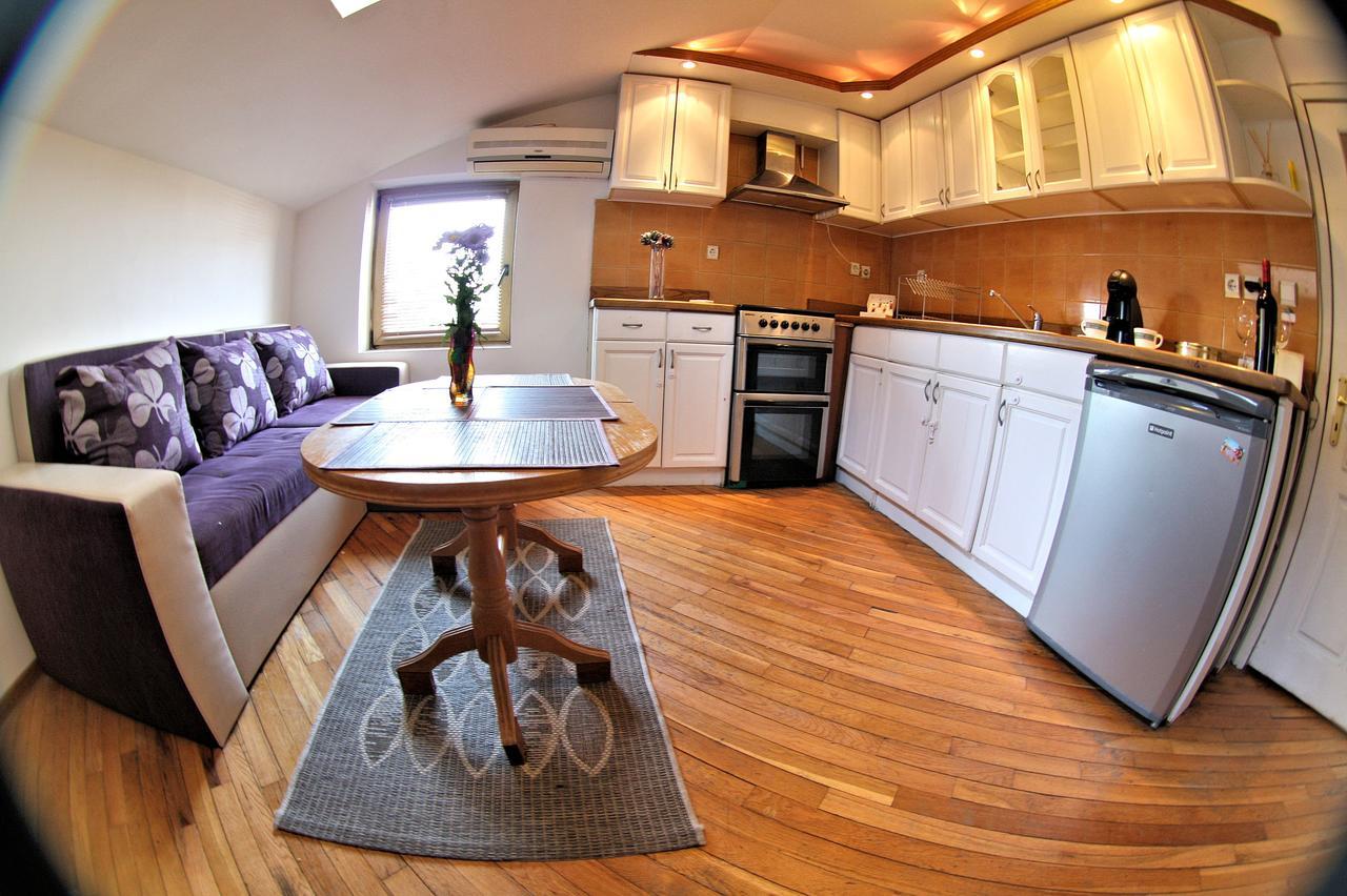 Lover'S Nest Next To The Beach Varna Bagian luar foto